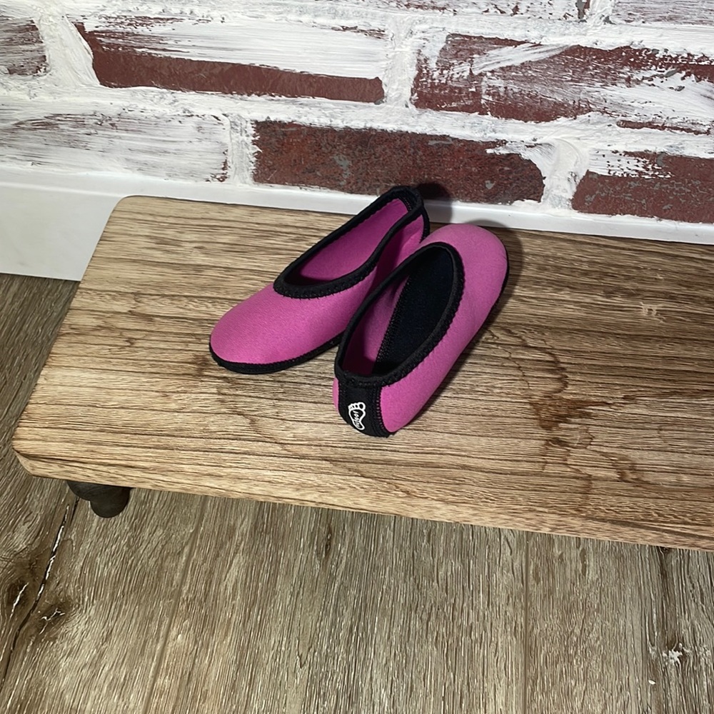 Nufoot water shoe